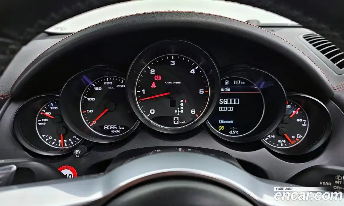 Porsche Cayenne 2016 3.0 Автомат в Москве № 165571, фото 10