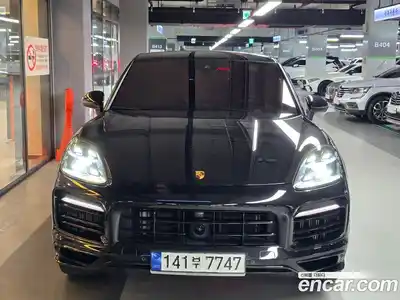 Porsche Cayenne, 2023