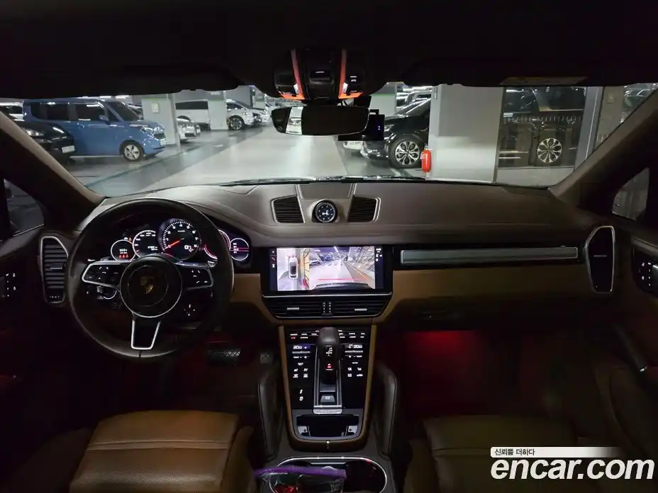 Porsche Cayenne 2023 3.0 Автомат в Москве № 165744, фото 12