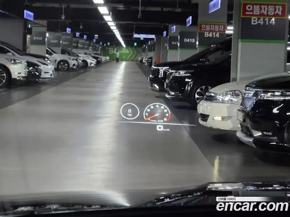 Porsche Cayenne 2023 3.0 Автомат в Москве № 165744, фото 19