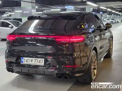 Porsche Cayenne 2023 3.0 Автомат в Москве № 165744, миниатюра 8