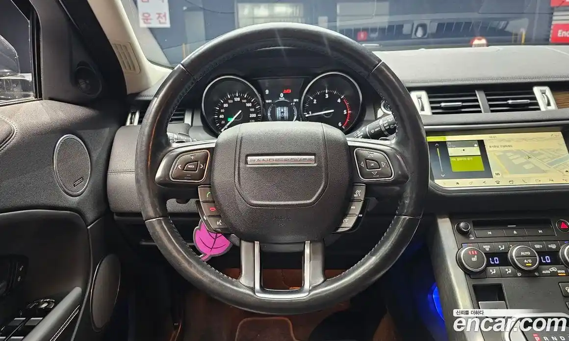 Land Rover Range-Rover Evoque 2018 2.0 Автомат в Москве № 166149, фото 13