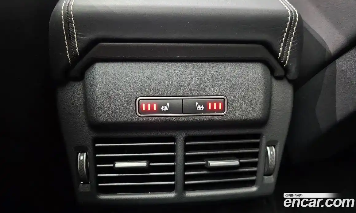 Land Rover Range-Rover Evoque 2018 2.0 Автомат в Москве № 166149, фото 15