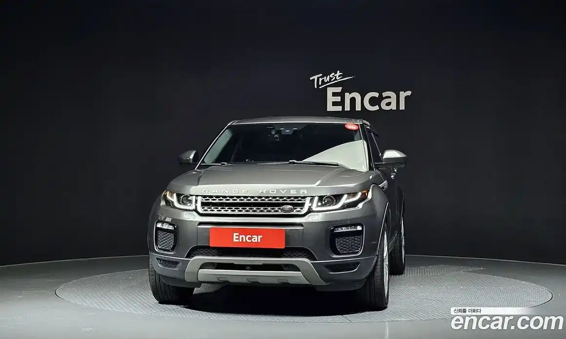 Land Rover Range-Rover Evoque 2018 2.0 Автомат в Москве № 166149, фото 19