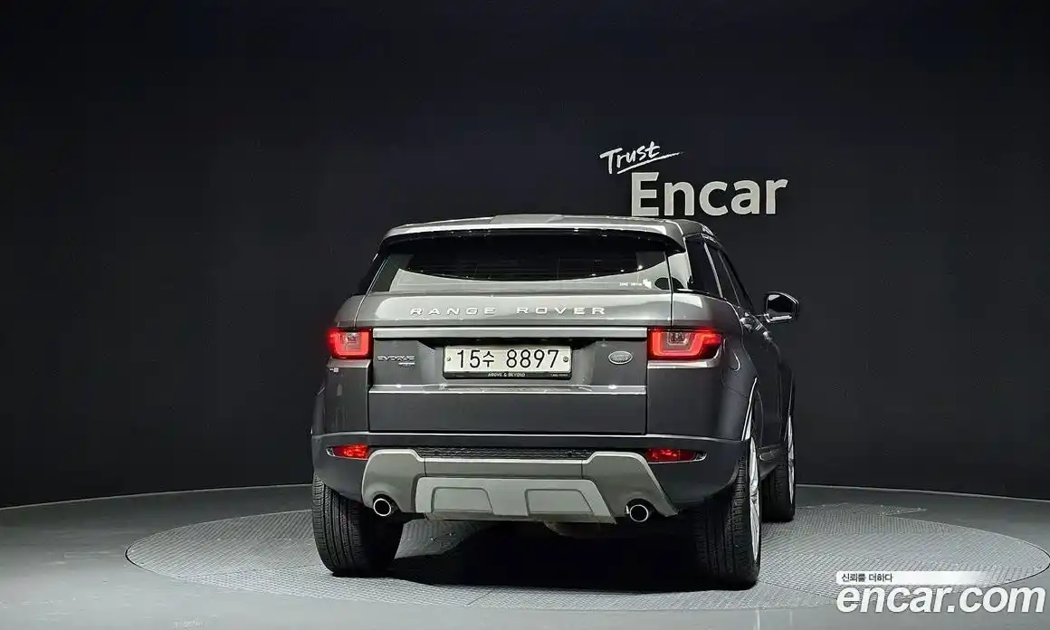 Land Rover Range-Rover Evoque 2018 2.0 Автомат в Москве № 166149, фото 20
