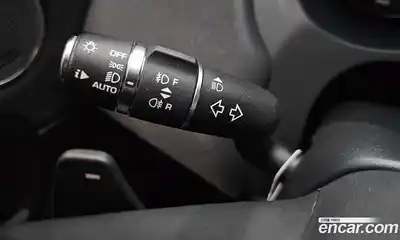 Land Rover Range-Rover Evoque 2018 2.0 Автомат в Москве № 166149, миниатюра 2