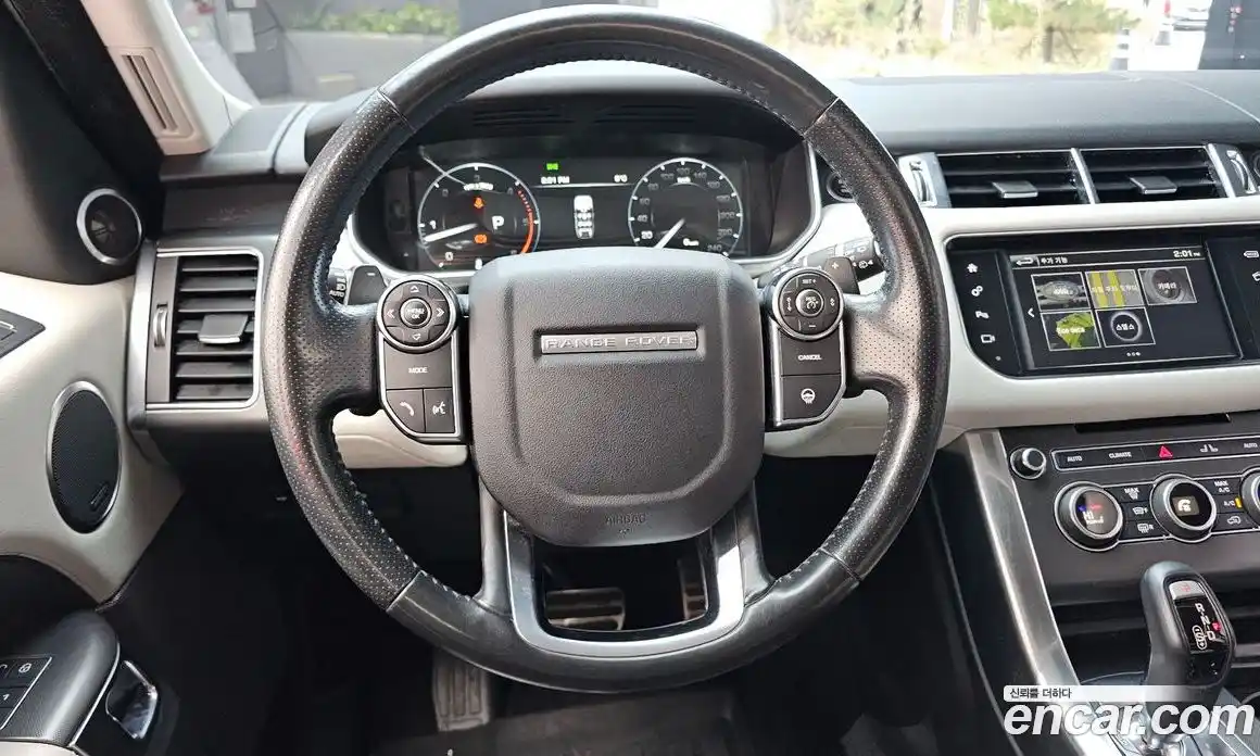 Land Rover Range-Rover Sport 2016 3.0 Автомат в Москве № 166536, фото 14