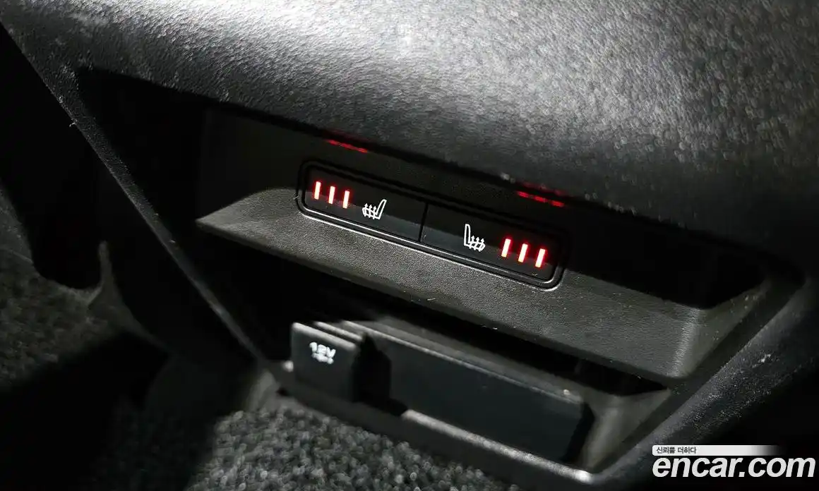 Land Rover Discovery Sport 2018 2.0 Автомат в Москве № 166623, фото 17