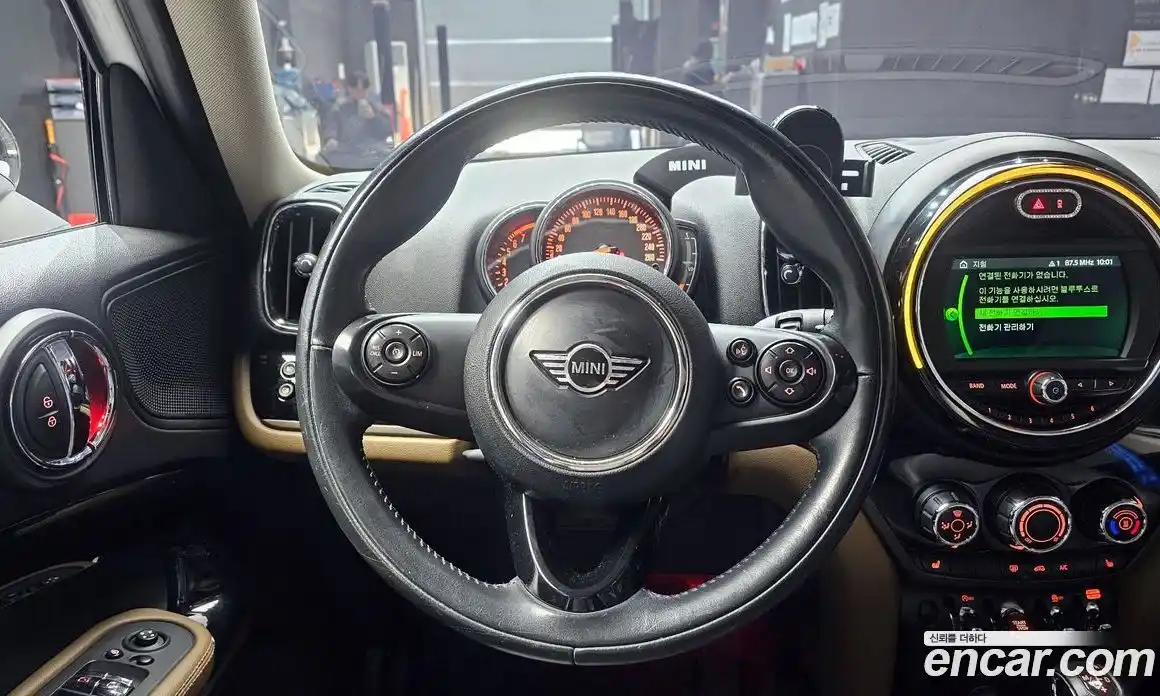 Mini Countryman 2019 1.5 Автомат в Москве № 167298, фото 3