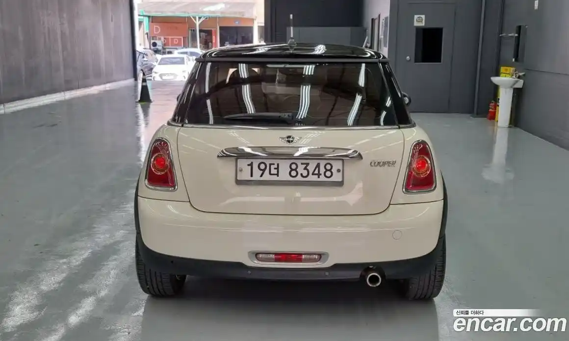 Mini Cooper 2012 1.6 Автомат в Москве № 167499, фото 4