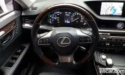 Lexus ES 2016 2.5 Автомат в Москве № 168233, миниатюра 11