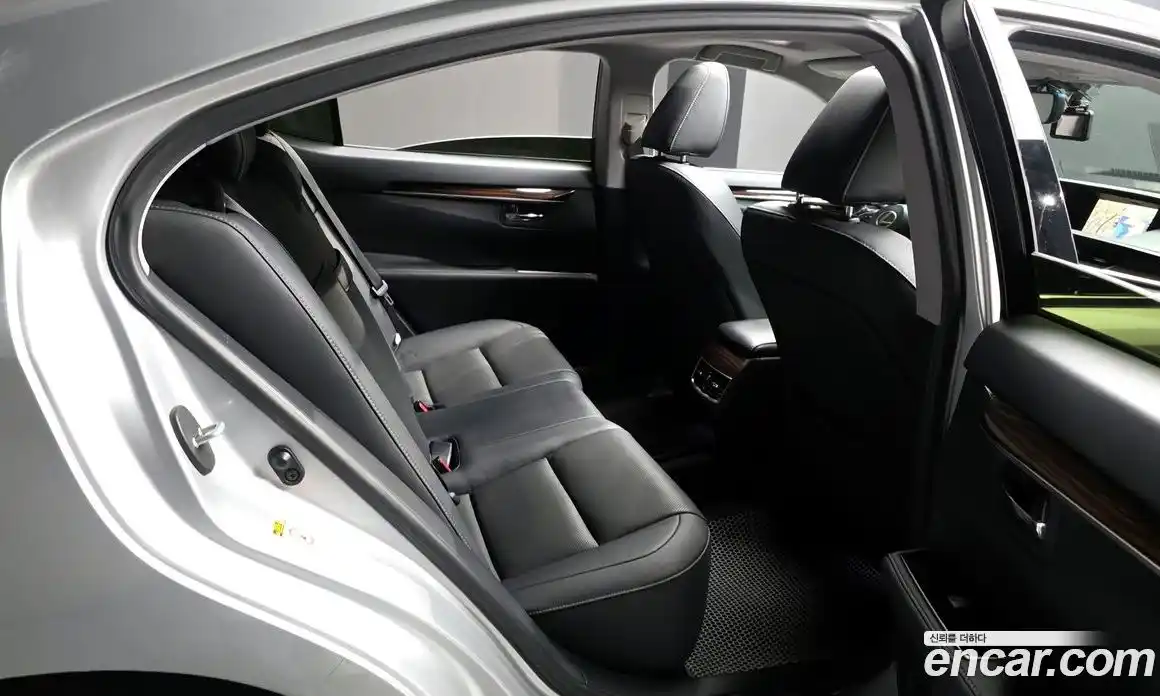 Lexus ES 2016 2.5 Автомат в Москве № 168233, фото 8