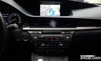 Lexus ES 2016 2.5 Автомат в Москве № 168233, миниатюра 9