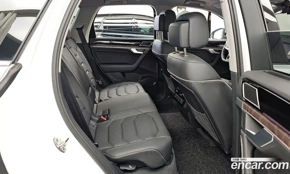 Volkswagen Touareg 2026 3.0 Автомат в Москве № 168367, фото 9