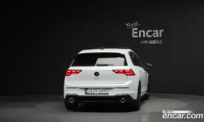 Volkswagen Golf 2024 2.0 Автомат в Москве № 168399, миниатюра 2