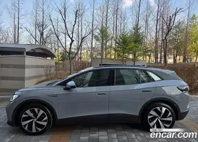 Volkswagen ID.4 2023 0.2 Автомат в Москве № 168722, миниатюра 3