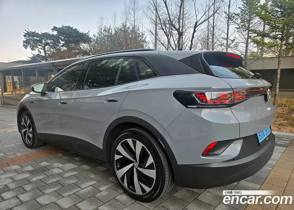 Volkswagen ID.4 2023 0.2 Автомат в Москве № 168722, фото 4