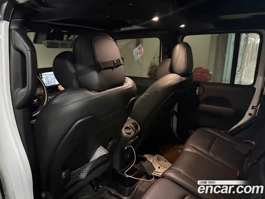 Jeep Wrangler 2024 2.0 Автомат в Москве № 169337, фото 11