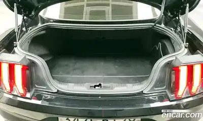 Ford Mustang 2021 2.3 Автомат в Москве № 170748, миниатюра 11