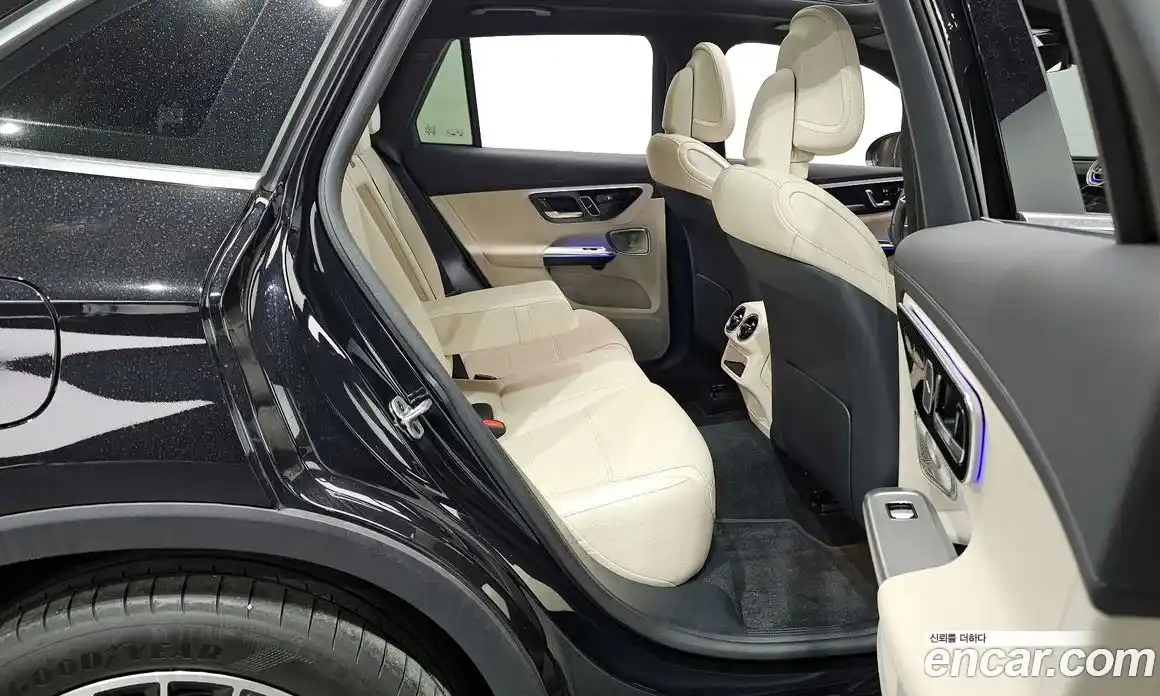 Mercedes-Benz GLC-Class 2025 2.0 Автомат в Москве № 176711, фото 14