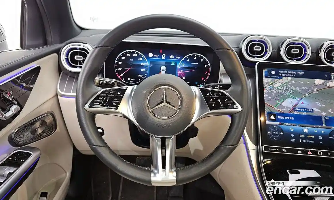 Mercedes-Benz GLC-Class 2025 2.0 Автомат в Москве № 176711, фото 2