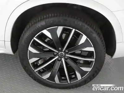 Volvo XC90 2026 2.0 Автомат в Москве № 176947, миниатюра 5