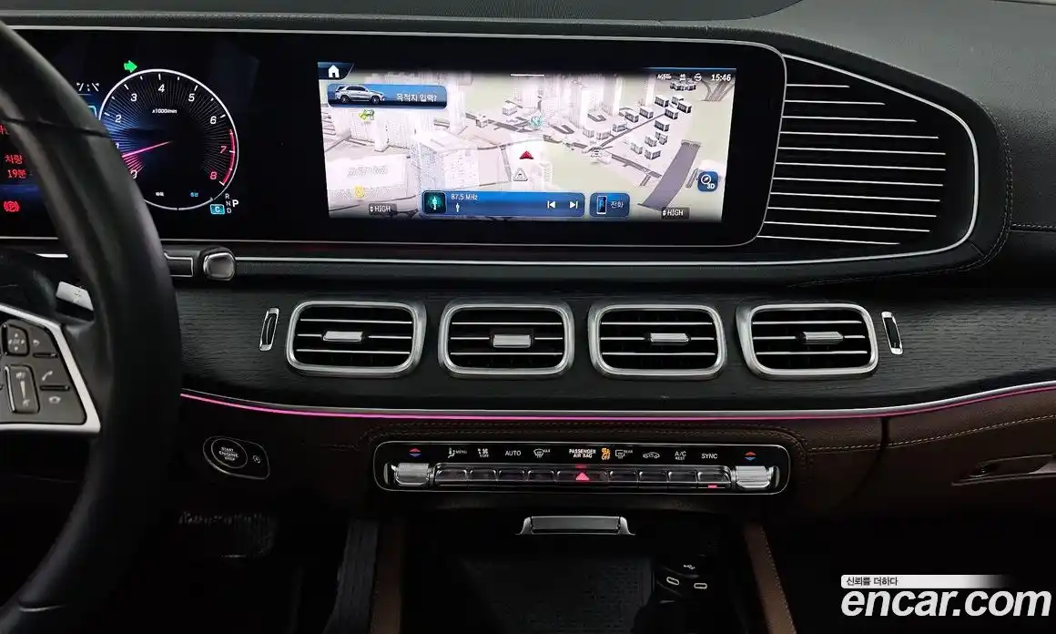 Mercedes-Benz GLE-Class 2023 3.0 Автомат в Москве № 177952, фото 15