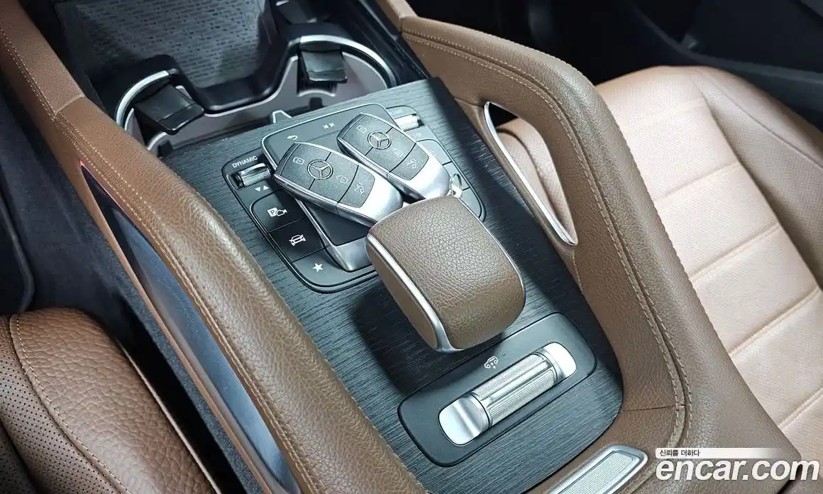 Mercedes-Benz GLE-Class 2023 3.0 Автомат в Москве № 177952, фото 9