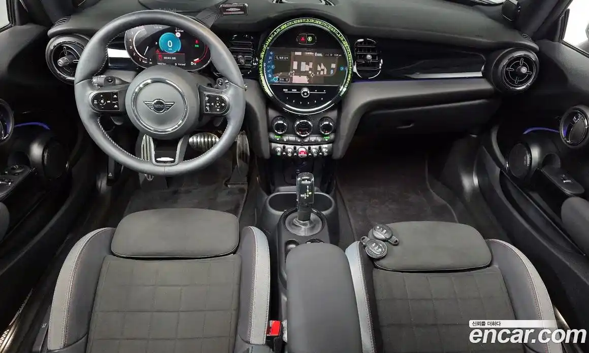 Mini Cooper 2024 2.0 Автомат в Москве № 178455, фото 3