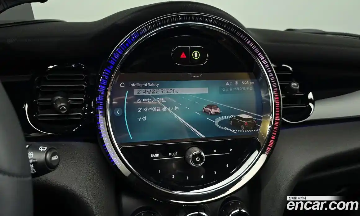 Mini Cooper 2024 2.0 Автомат в Москве № 178455, фото 9