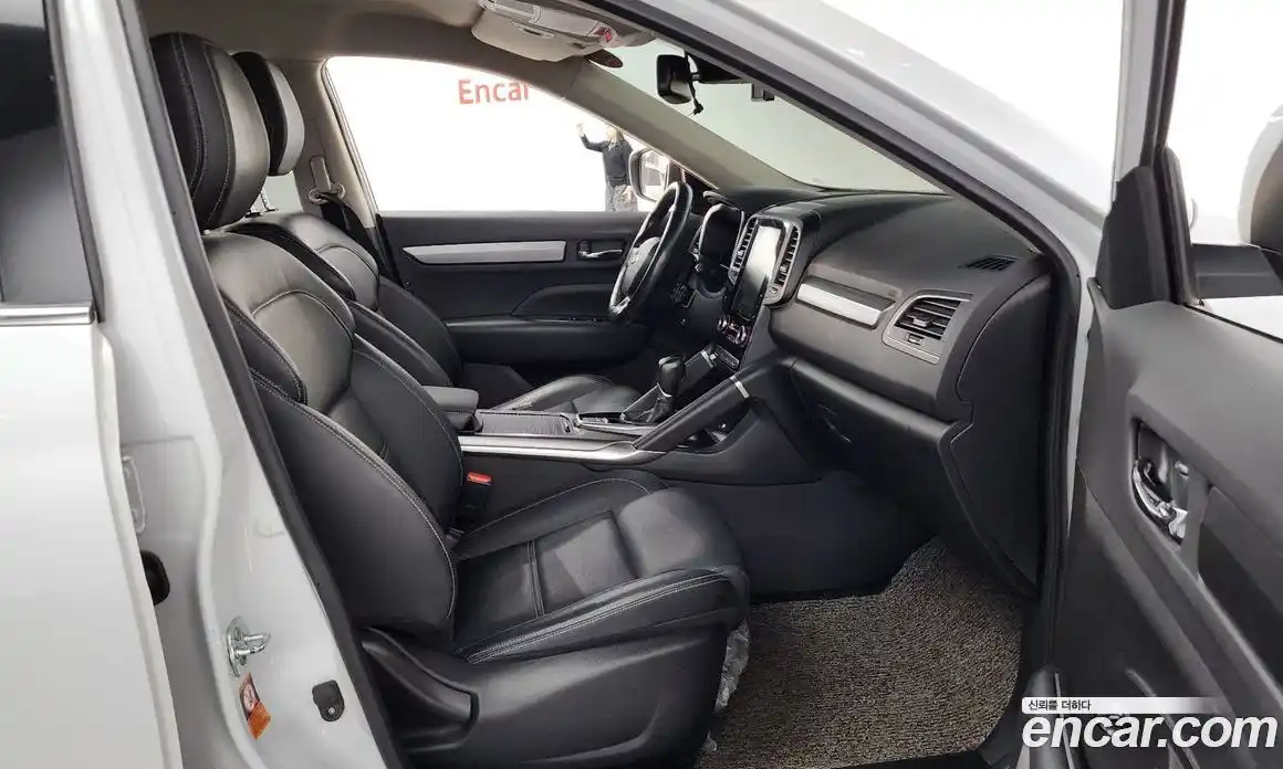 Renault QM6 2020 2.0 Автомат в Москве № 183922, фото 16