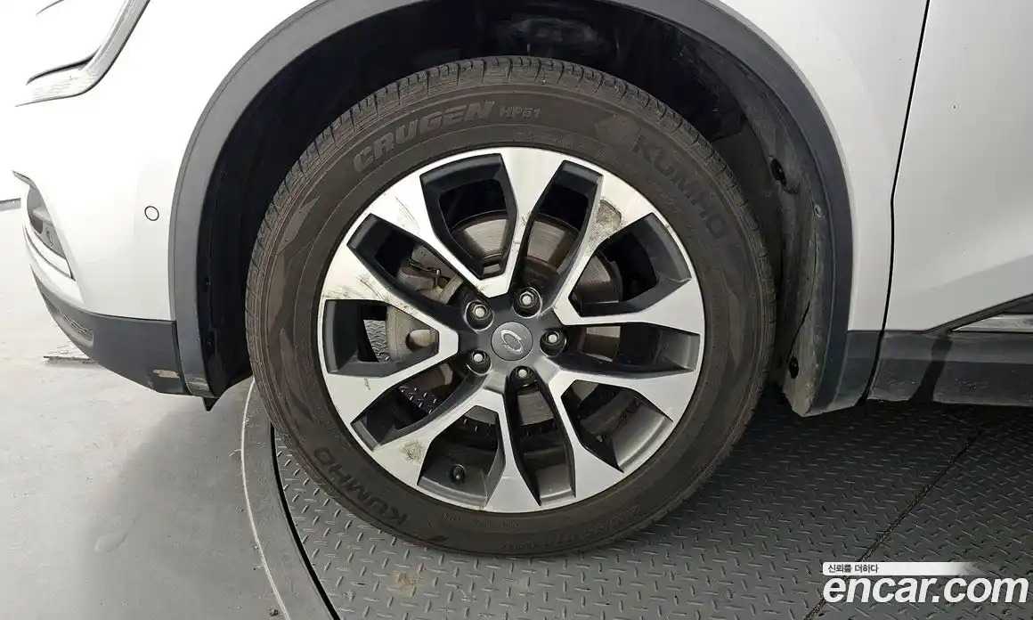 Renault QM6 2017 2.0 Автомат в Москве № 185216, фото 5