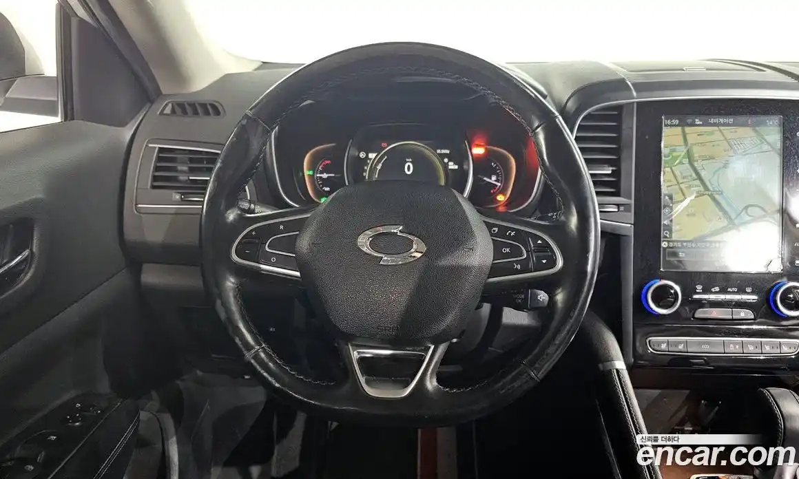 Renault QM6 2017 2.0 Автомат в Москве № 185216, фото 6