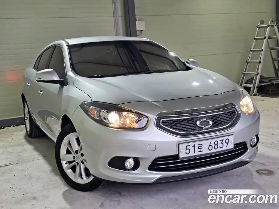 Renault SM3 2013 1.6 Автомат в Москве № 186332, фото 3