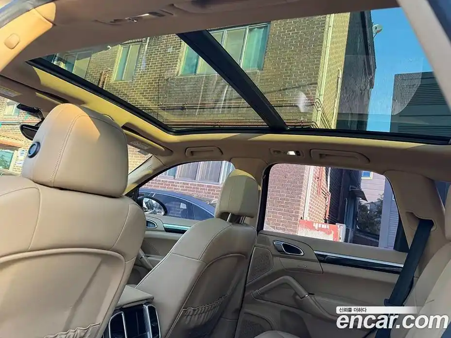 Porsche Cayenne 2013 3.0 Автомат в Москве № 187202, фото 17