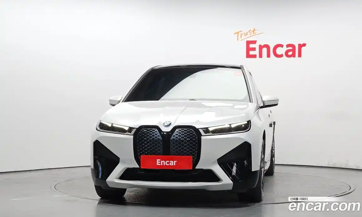 BMW iX 2023 0.3 Автомат в Москве № 189070, фото 3