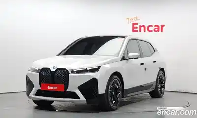 BMW iX 2023 0.3 Автомат в Москве № 189070, миниатюра 7