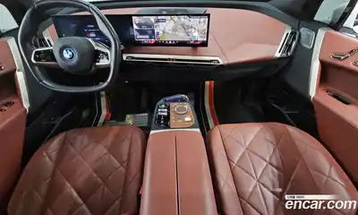 BMW iX 2023 0.3 Автомат в Москве № 189070, миниатюра 10