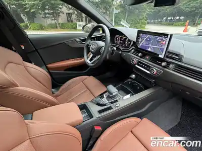 Audi A4 2023 2.0 Автомат в Москве № 189734, миниатюра 12