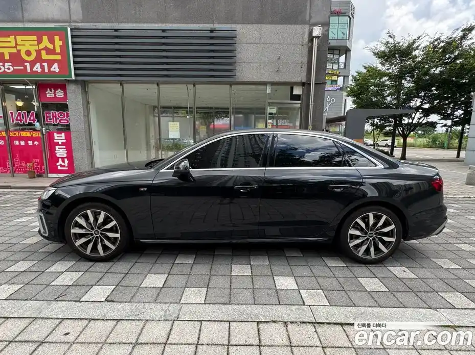 Audi A4 2023 2.0 Автомат в Москве № 189734, фото 5