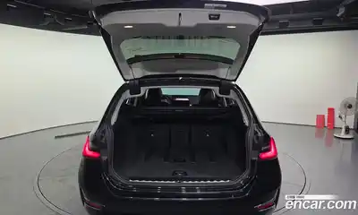 BMW 3-Series 2021 2.0 Автомат в Москве № 190169, миниатюра 5