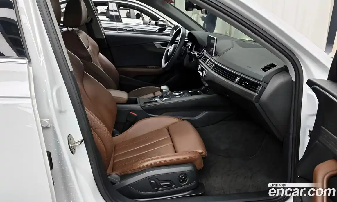 Audi A4 2018 2.0 Автомат в Москве № 193361, фото 16