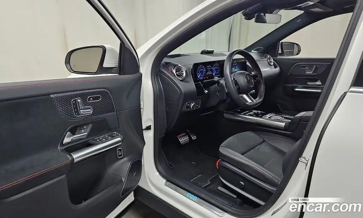 Mercedes-Benz EQA 2025 0.2 Автомат в Москве № 193728, фото 13