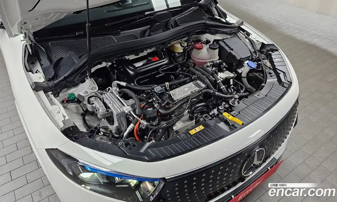 Mercedes-Benz EQA 2025 0.2 Автомат в Москве № 193728, фото 15