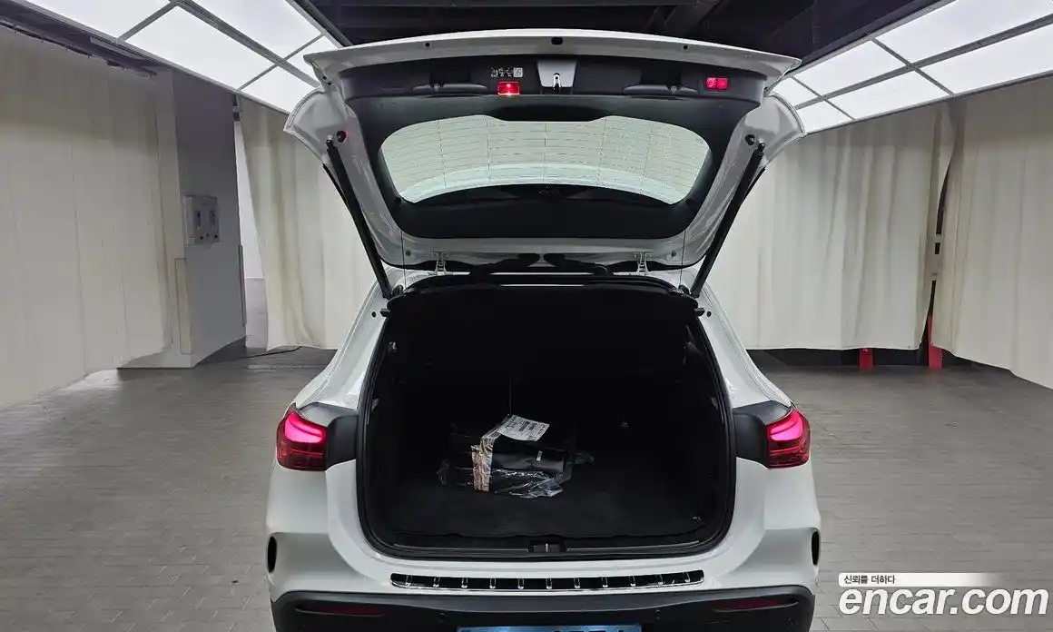 Mercedes-Benz EQA 2025 0.2 Автомат в Москве № 193728, фото 17