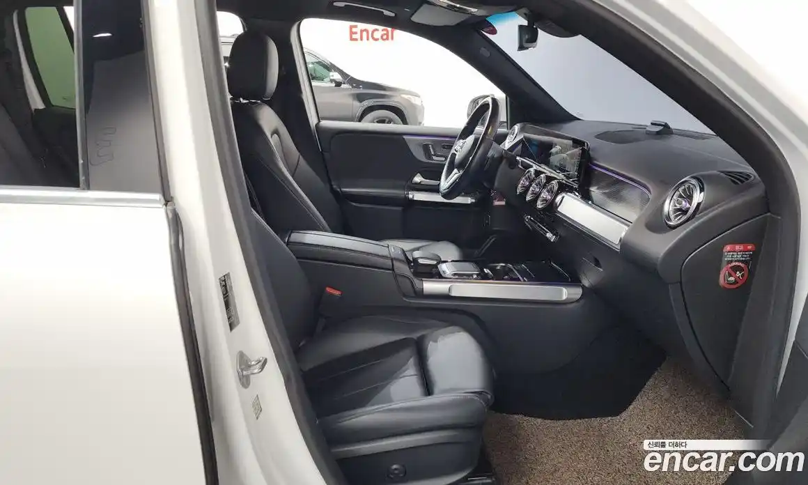 Mercedes-Benz GLB-Class 2021 2.0 Автомат в Москве № 194251, фото 12