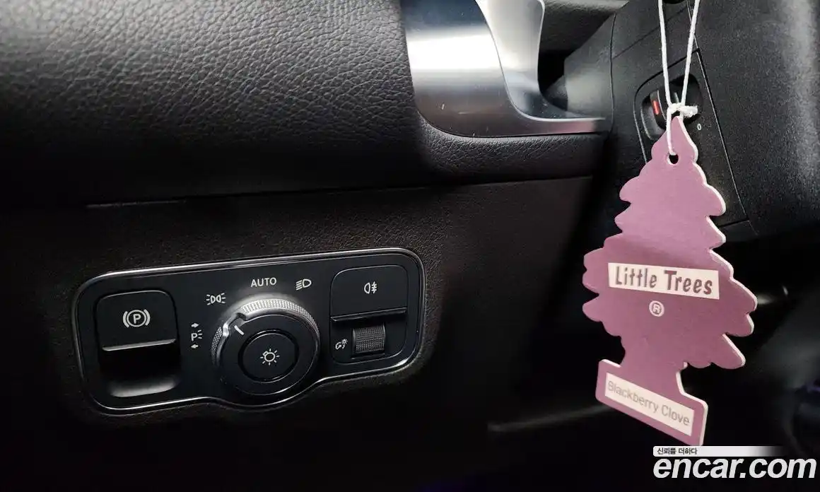 Mercedes-Benz GLB-Class 2021 2.0 Автомат в Москве № 194251, фото 10