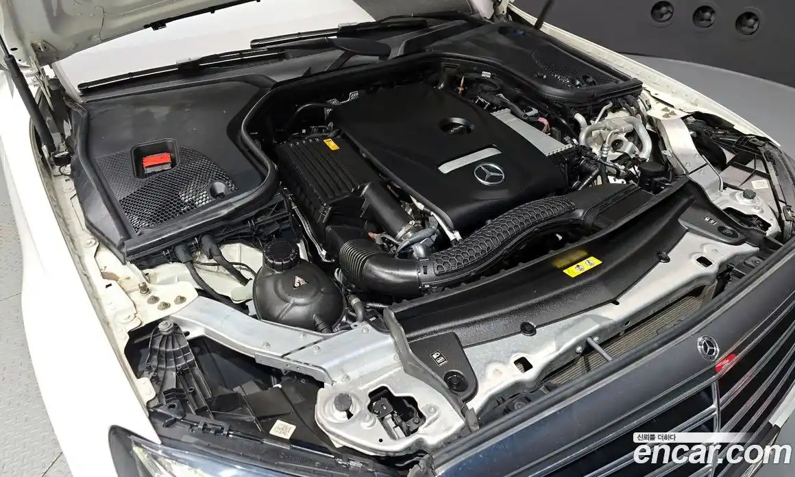 Mercedes-Benz E-Class 2019 2.0 Автомат в Москве № 195226, фото 15