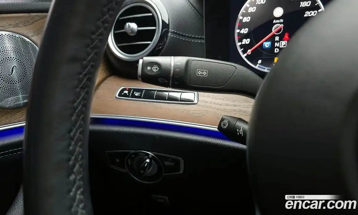 Mercedes-Benz E-Class 2019 2.0 Автомат в Москве № 195226, фото 19