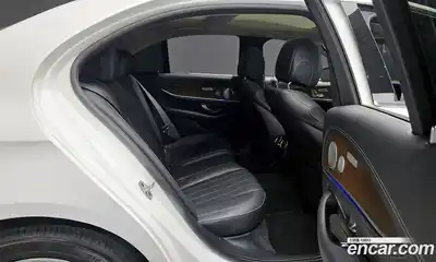 Mercedes-Benz E-Class 2019 2.0 Автомат в Москве № 195226, миниатюра 6